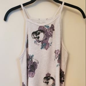 Knitted skulls tank